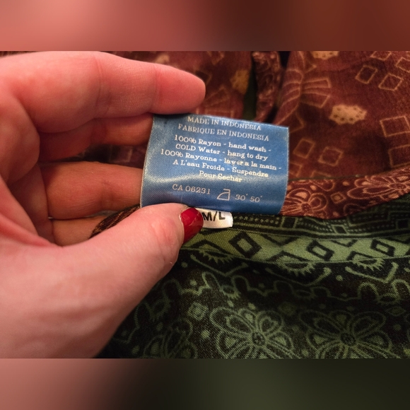 Hilltribe, Boho,  Festive Tunic top. Long sleeved. Button up. Size M/L - Picture 5 of 9